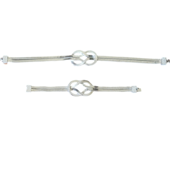 Vintage Castlecliff Beautiful Silver Necklace and Bracelet Set.  - Picture 5 of 14